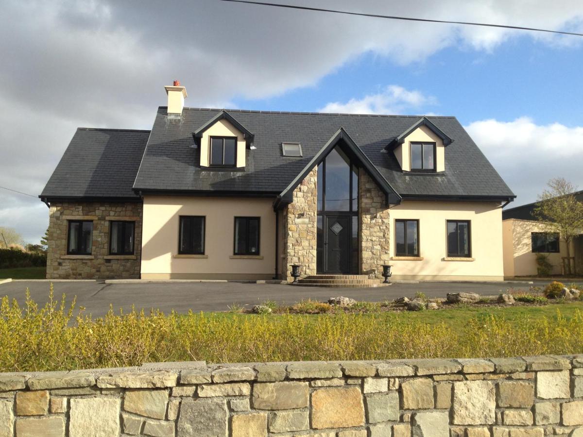 레세스 Railway View - Connemara B&B 외부 사진